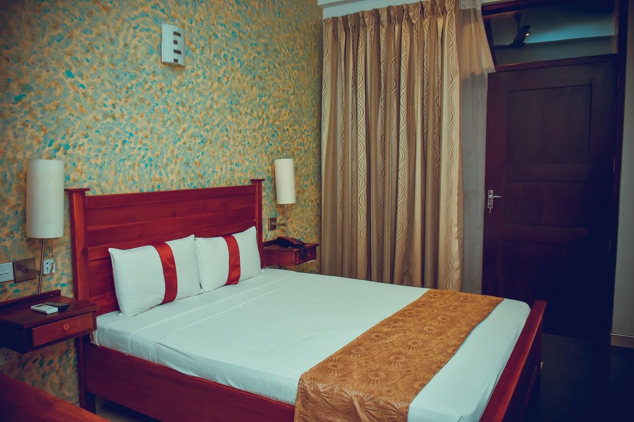 Zendara Hotel Negombo Luaran gambar