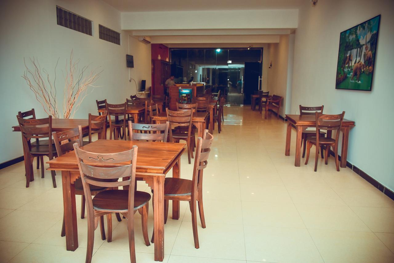 Zendara Hotel Negombo Luaran gambar