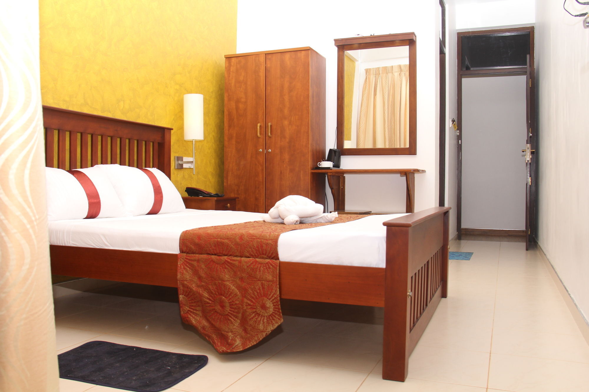 Zendara Hotel Negombo Luaran gambar
