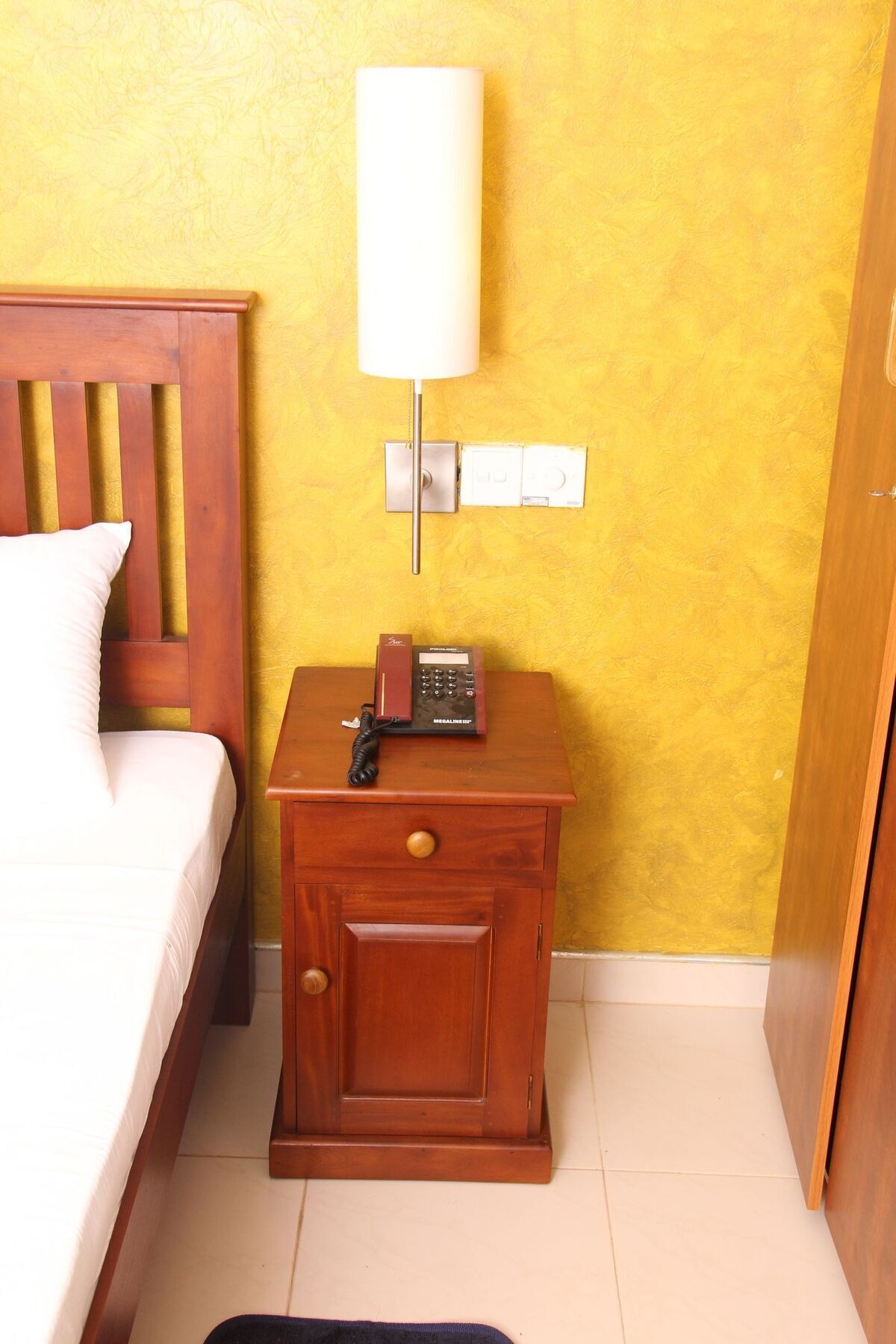 Zendara Hotel Negombo Luaran gambar